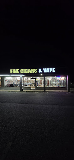 Fine Cigars and Vape Logo