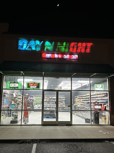 Day n Night Smoke Shop  Logo