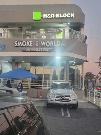 Smoke World Tobacco 3 Logo