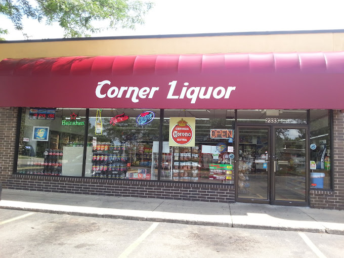 Corner Liquor - Schaumburg Logo