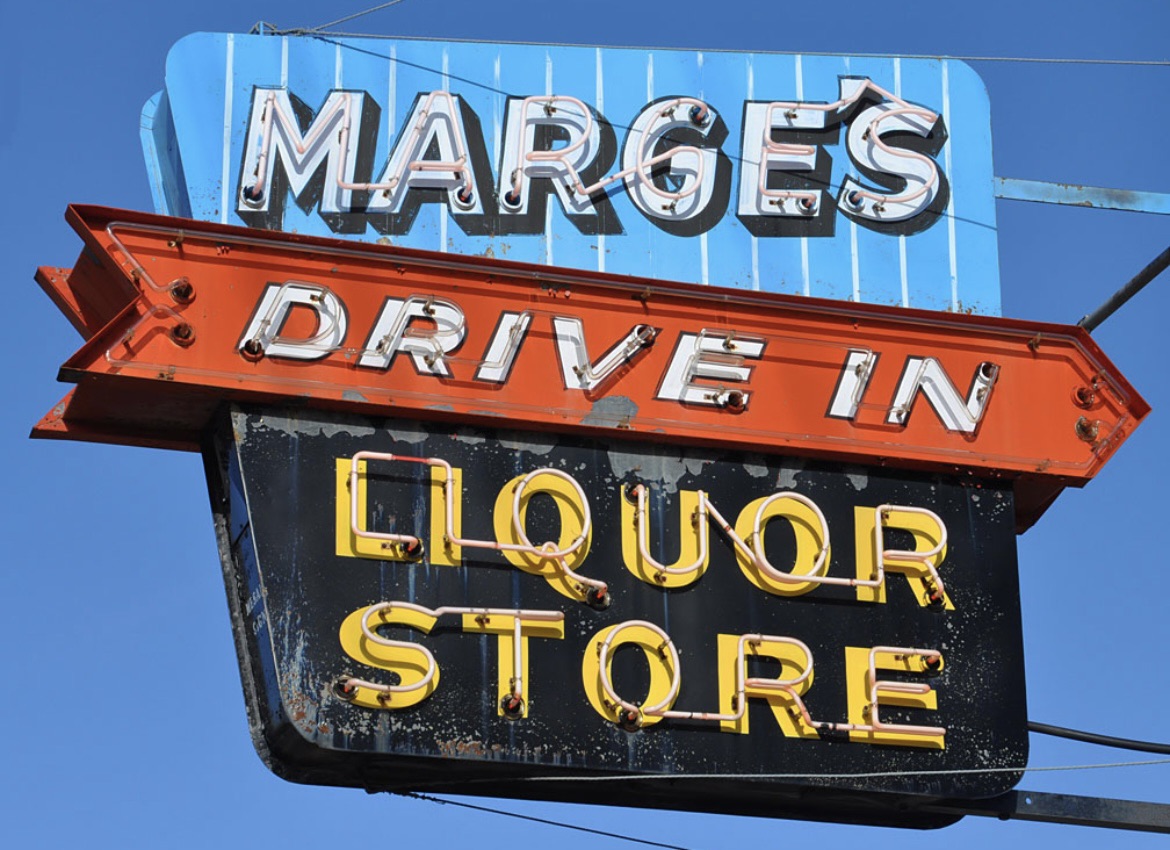 Marge's Liquor Logo