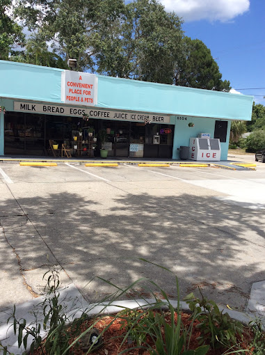 Manatee Avenue Market Gumbozil Logo