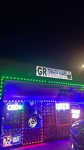 GR Tobacco & Vape 2 Logo