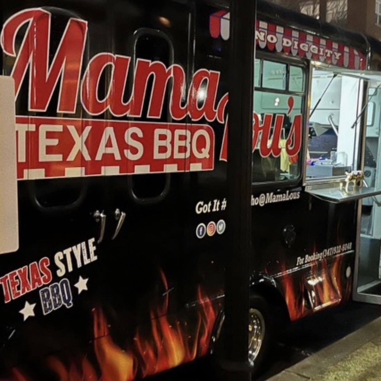 Mama Lous Food Truck Logo