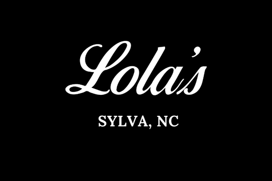 Lola's of Sylva Logo
