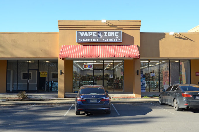 Vape Zone 7 Old Hickory Logo