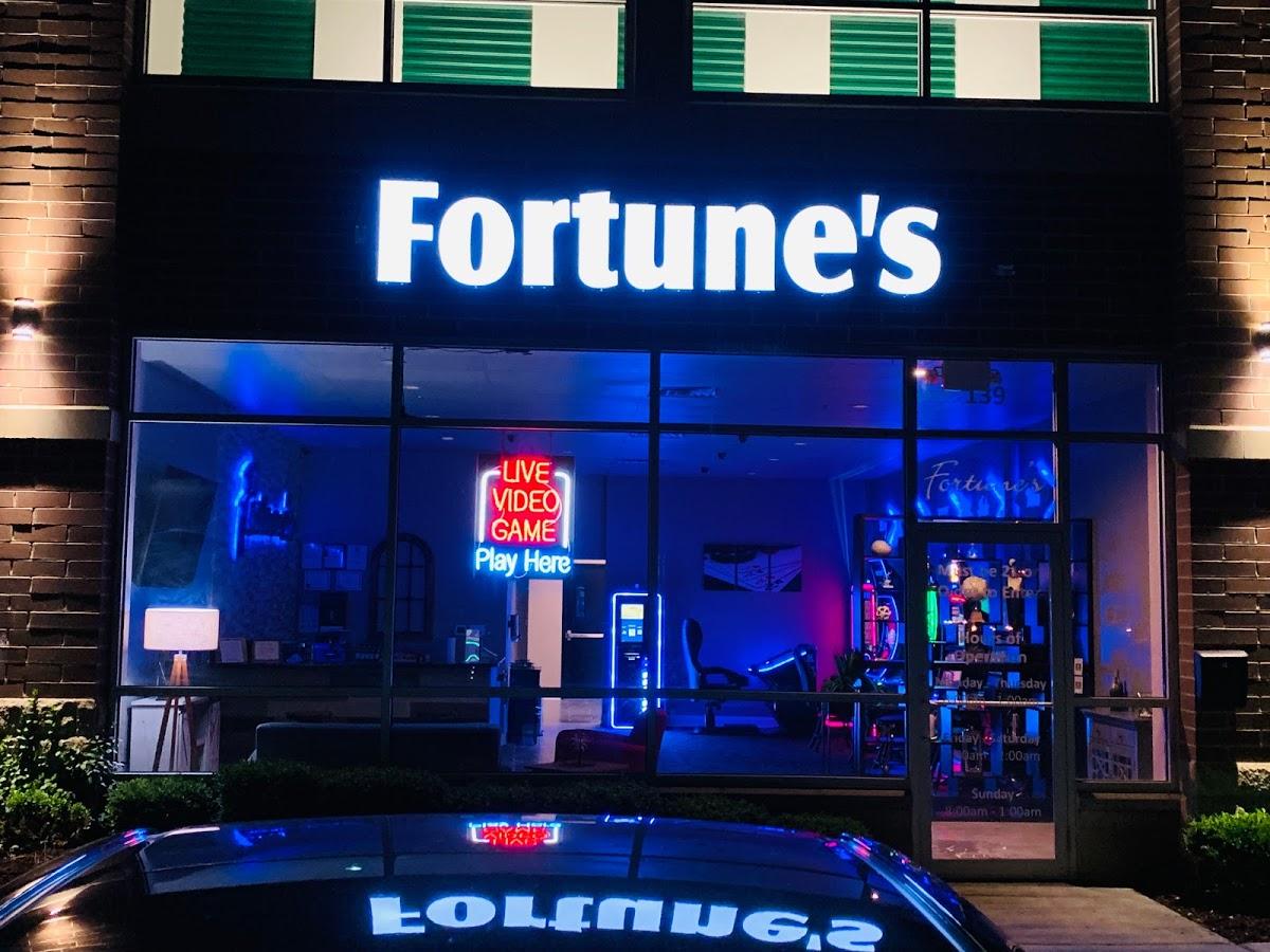 Fortunes - Melrose Park Logo