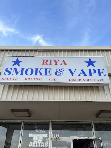 Riya Smoke & Vape - Bowie Logo