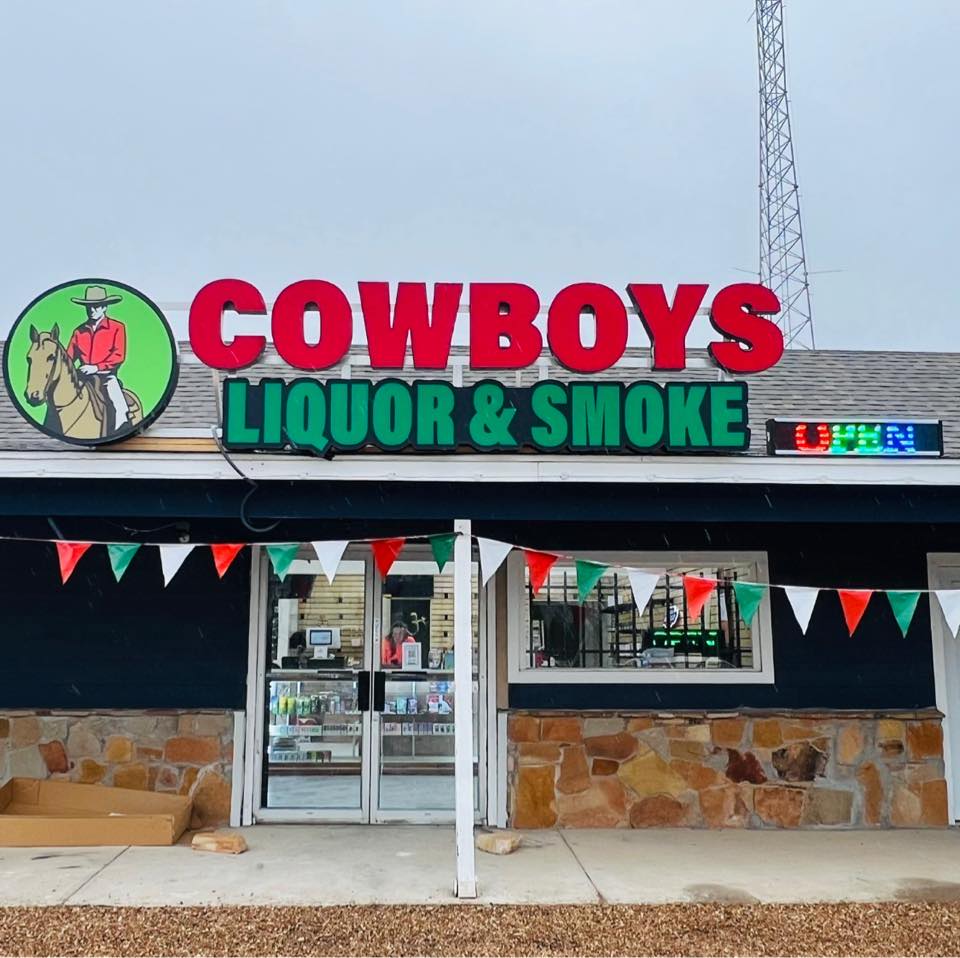 Cowboy Liquor and Smoke  Logo
