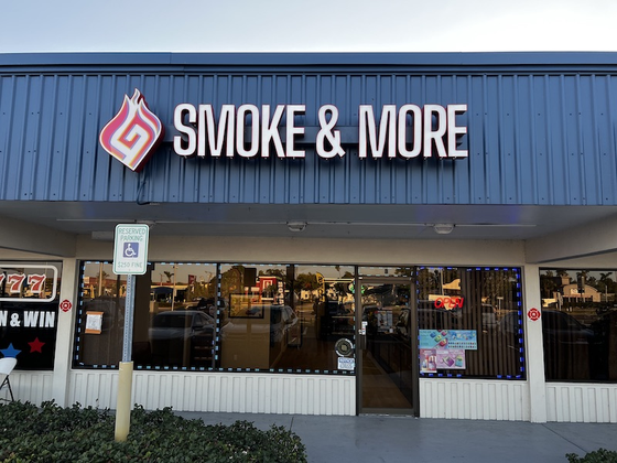 G's Smoke and More - Ft. Myers Logo