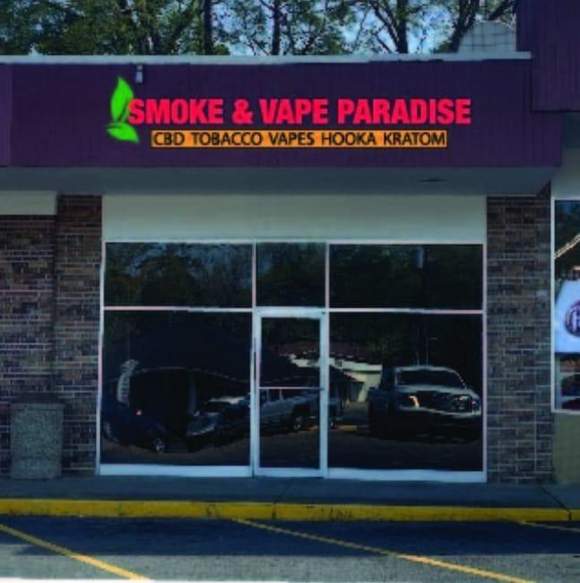 Smokers & Vapers Paradise Inc Logo