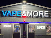 Vape & More Logo