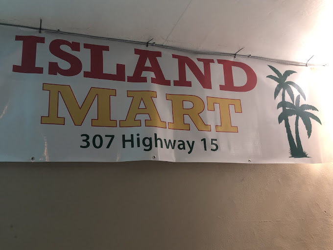 Island mart Logo