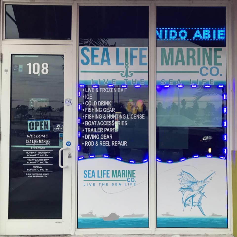 SEA LIFE MARINE CO. Logo